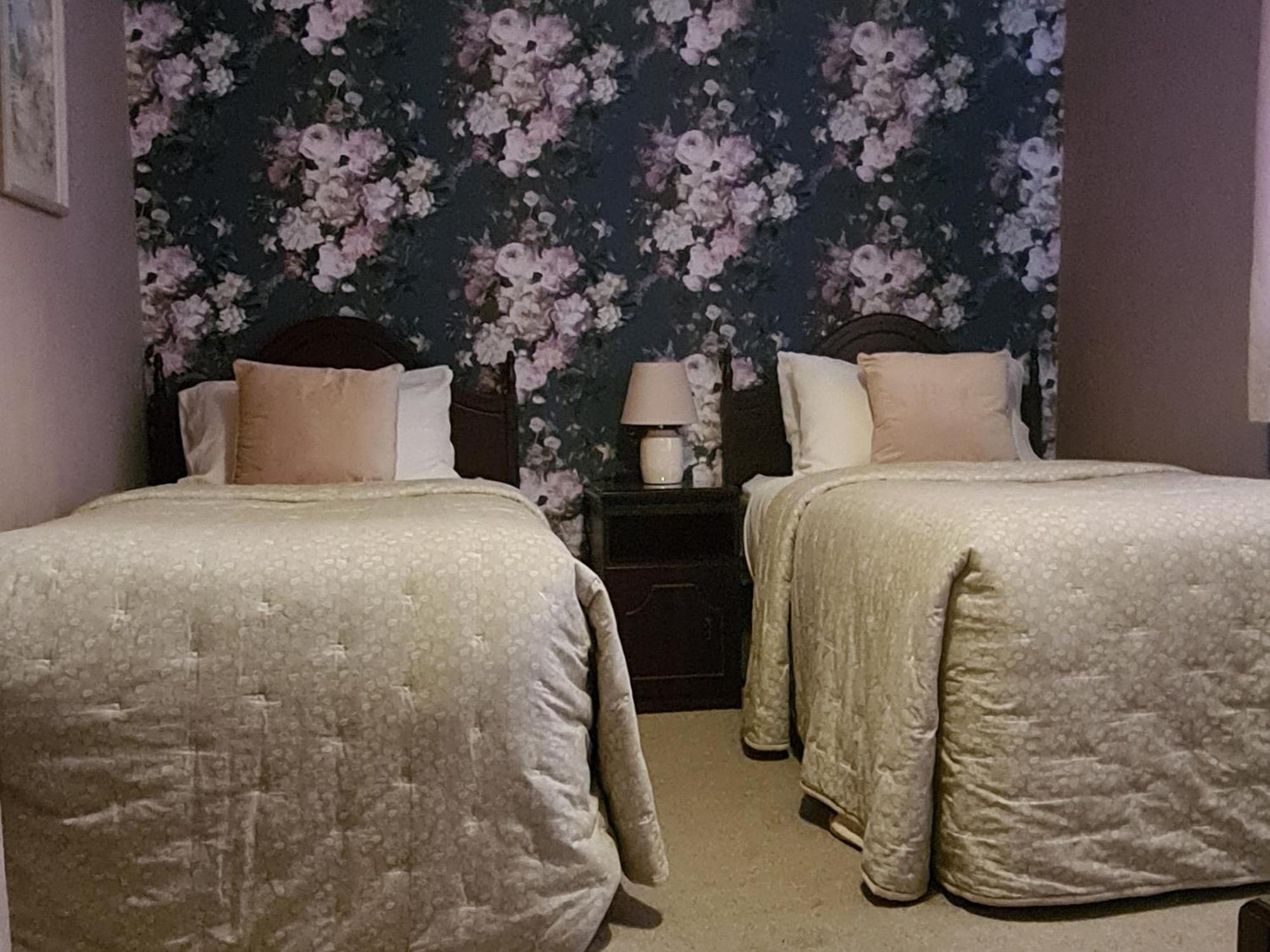 Grey Gables Farmhouse B&B Innishannon Экстерьер фото