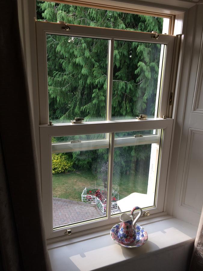 Grey Gables Farmhouse B&B Innishannon Экстерьер фото
