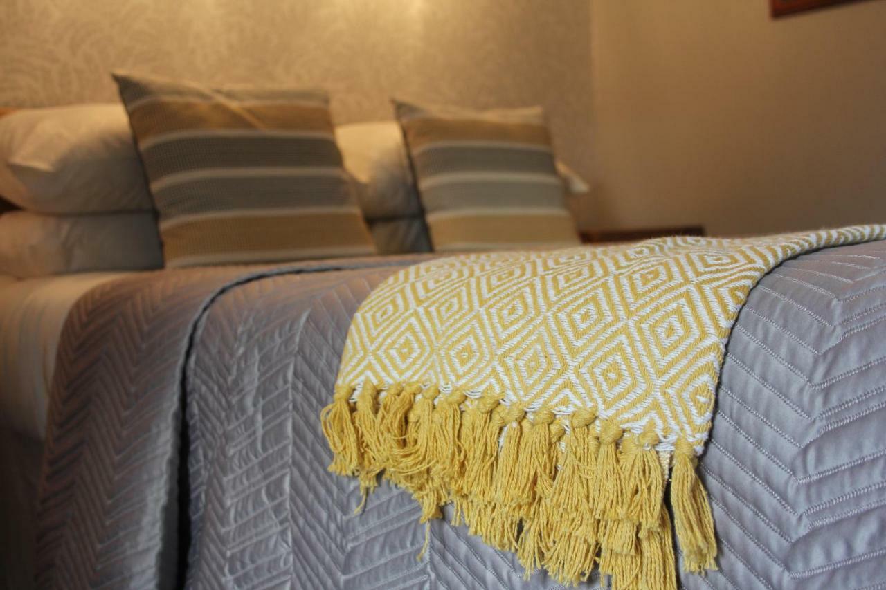 Grey Gables Farmhouse B&B Innishannon Экстерьер фото