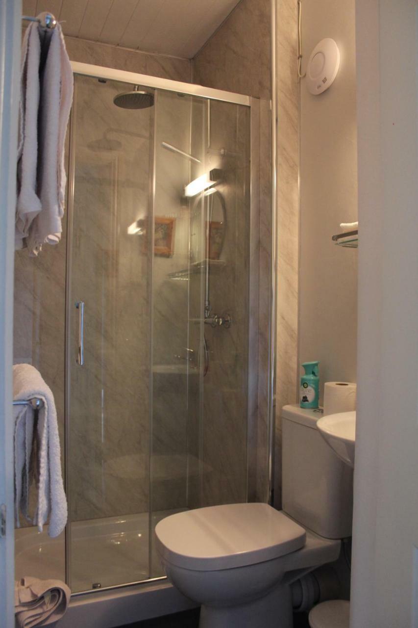 Grey Gables Farmhouse B&B Innishannon Экстерьер фото